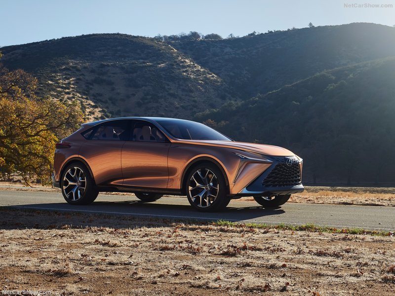 5 автомобильных новинок 2020г