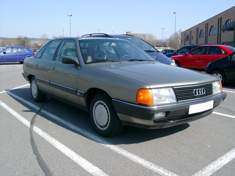 Выкуп авто Audi 100 в Москве