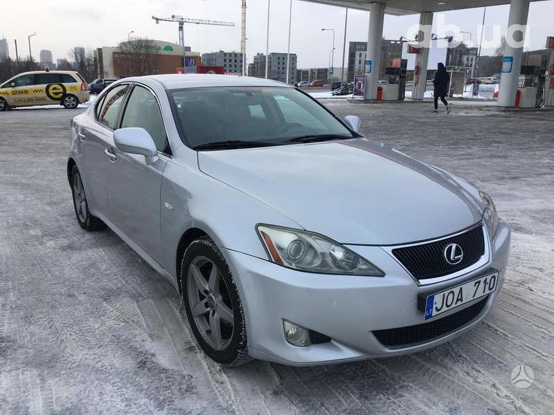 Выкуп авто Lexus IS