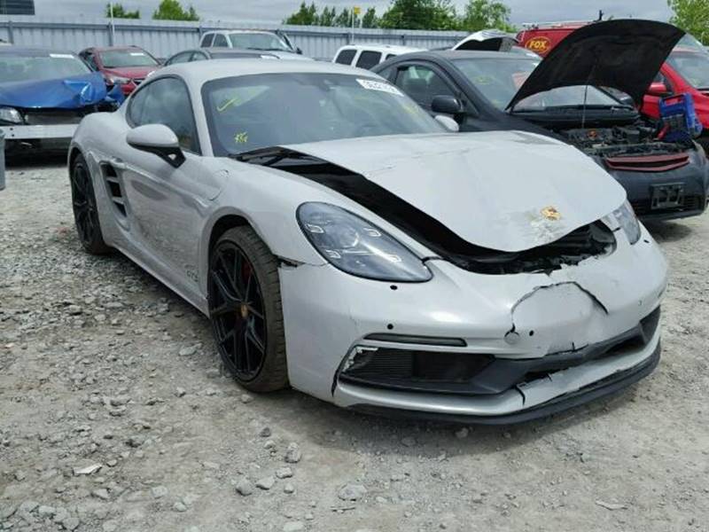 Битые Porsche