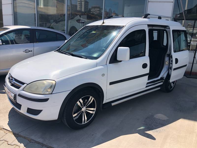 Выкуп авто OPEL COMBO TOUR в Москве