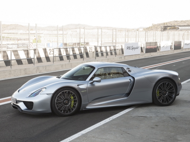 Автовыкуп Porsche 918 Spyder в Москве