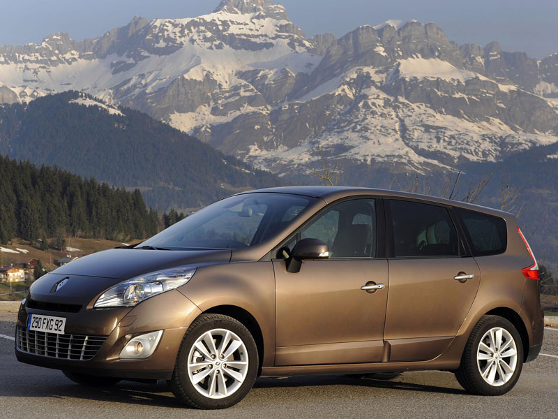 Автовыкуп Renault Scenic в Москве